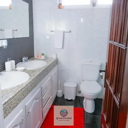 Rumah * אספוסנדה