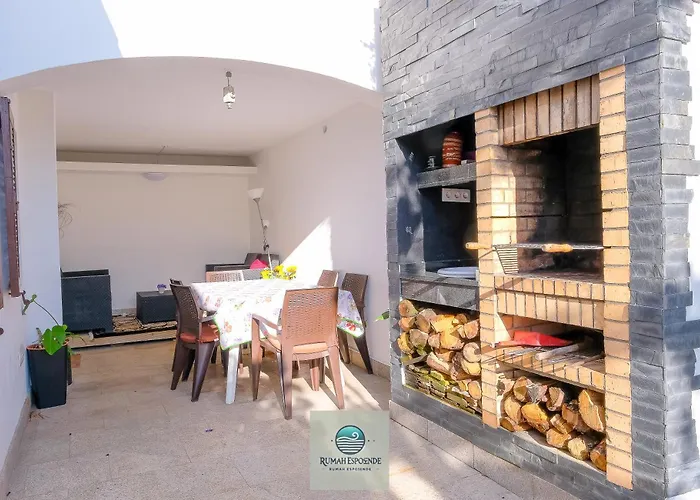 Дом отдыха Rumah Эшпозенди